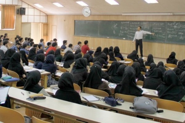 نحوه و شرایط جایگزینی پایان نامه با واحد درسی